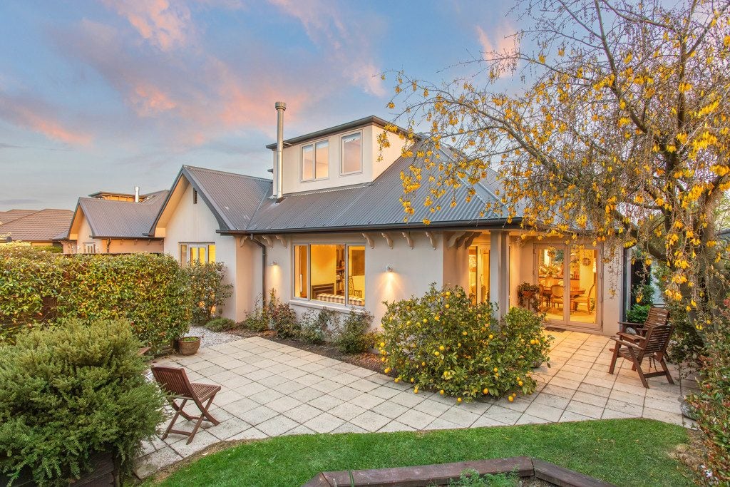 69 Jeffreys Road, Fendalton, Christchurch - Carousel 1