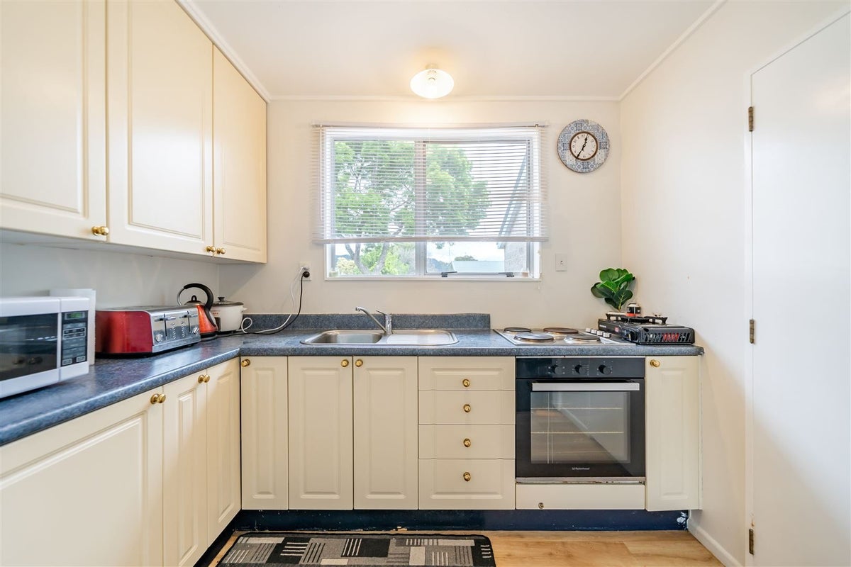 9/21 ISLINGTON ST, Trentham, UPPER HUTT - Carousel 2