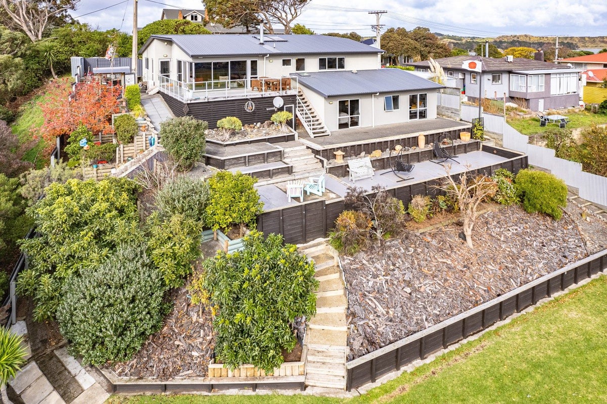 37 Mason Terrace, Gonville, Whanganui - Carousel 2