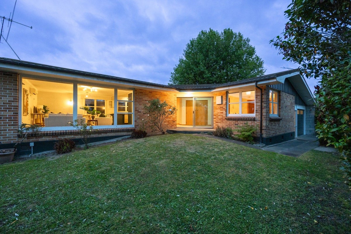 280 College Street, West End, Palmerston North - Carousel 1