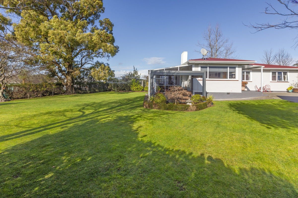 3 Tavistock Road, Waipukurau, Waipukurau - Carousel 1