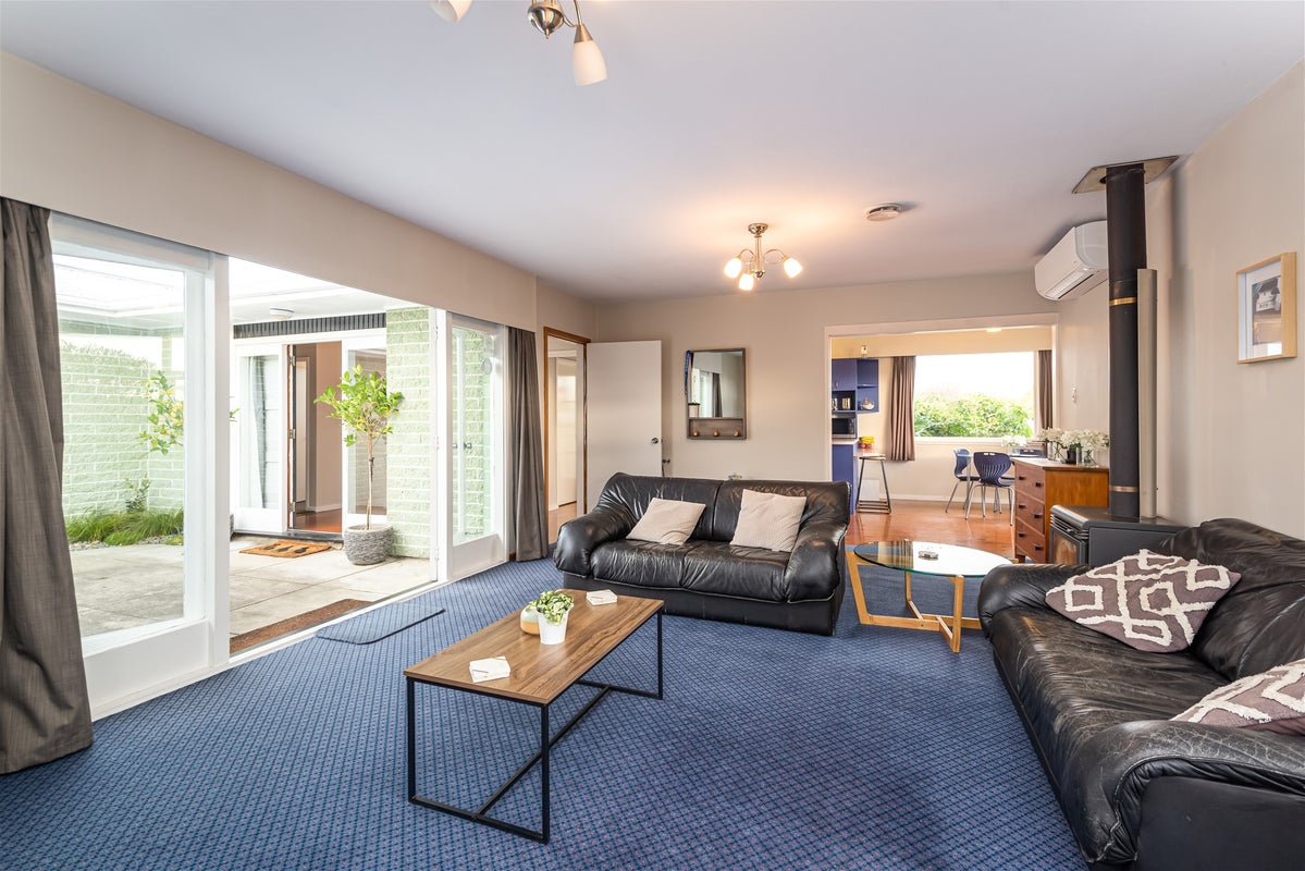 16 Greenfield Place, Mairehau, Christchurch - Carousel 2