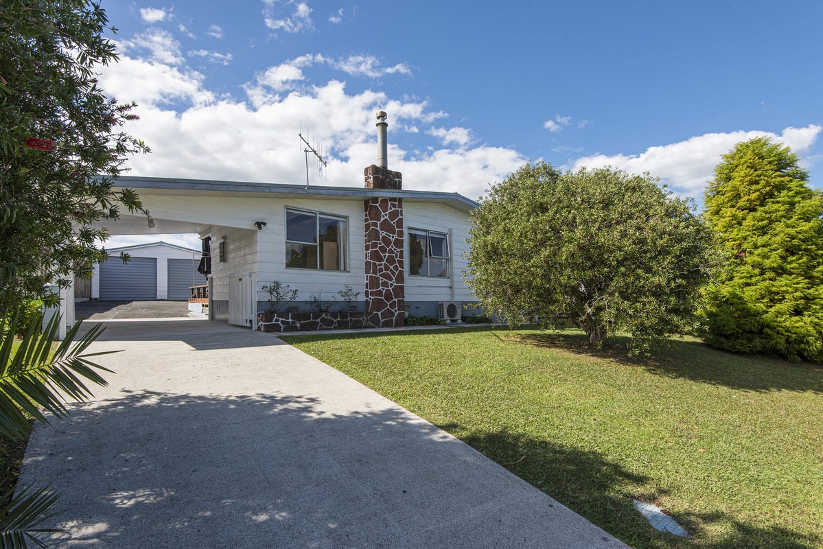 53 West View Crescent, Onerahi, Whangarei - Carousel 2