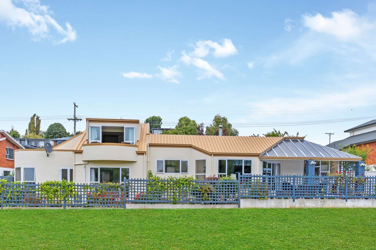5A Armstrong Street, Balclutha, Balclutha - Carousel 2
