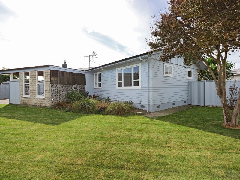 13 Waterworth Avenue, Onekawa, Napier - Carousel 14