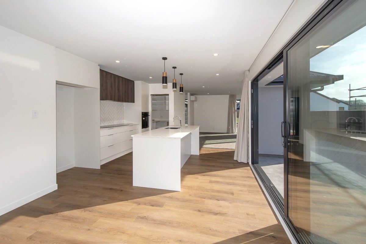 7 Friedeburg Place, Marshland, Christchurch - Carousel 2