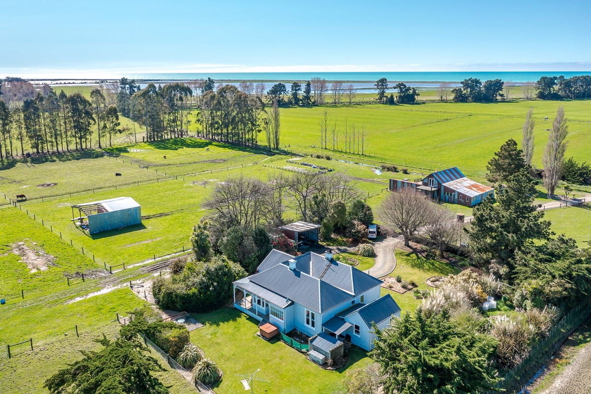 73 Dohrmans Road, Waimate, Waimate - Carousel 50