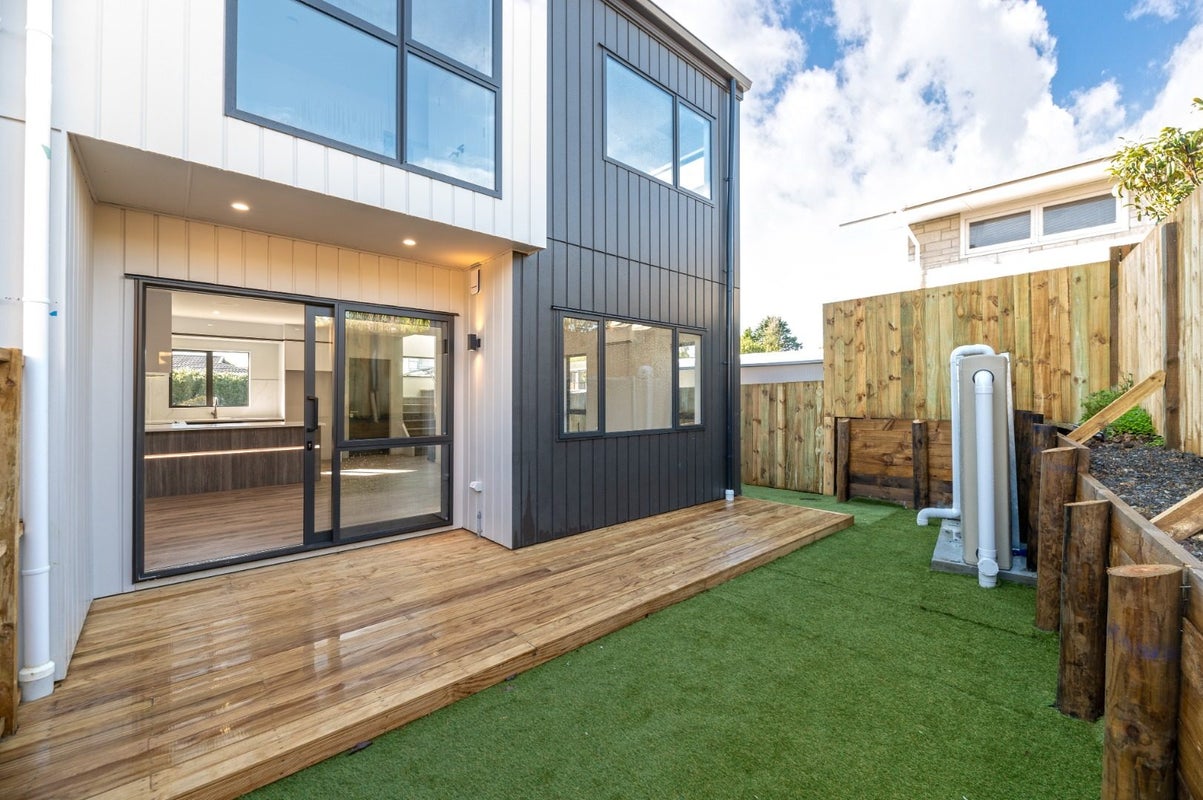40 The Boulevard, Sunnyhills, Auckland - Carousel 18