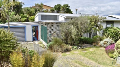 5 Kowhai Street, Otaki Beach, Otaki - Carousel 1