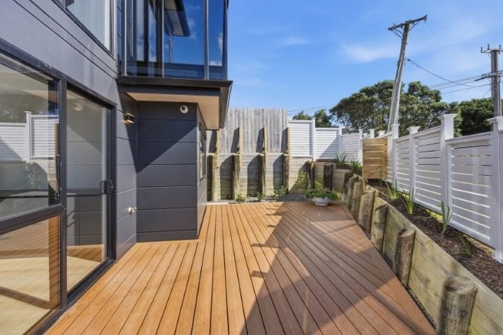 8 Park Rise, Campbells Bay, Auckland - Carousel 20