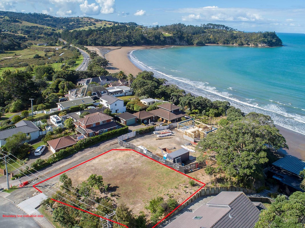 39 Ocean View Road, Hatfields Beach, Orewa - Carousel 2