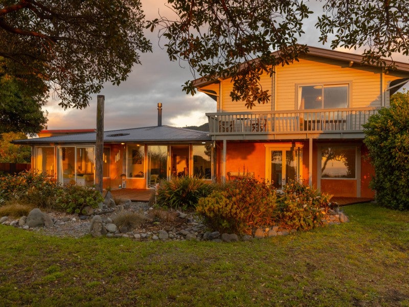 226 Rarangi Beach Road, Blenheim - Carousel 1