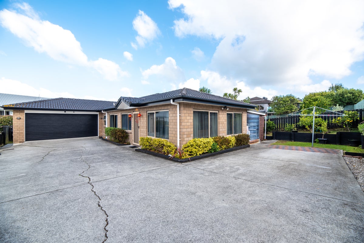 28A Golf Road, New Lynn, Auckland - Carousel 18