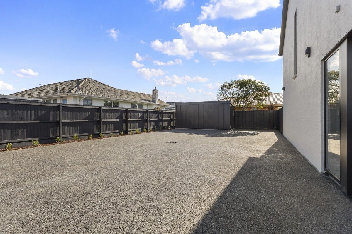 2/37 Diamond Avenue, Spreydon, Christchurch - Carousel 13