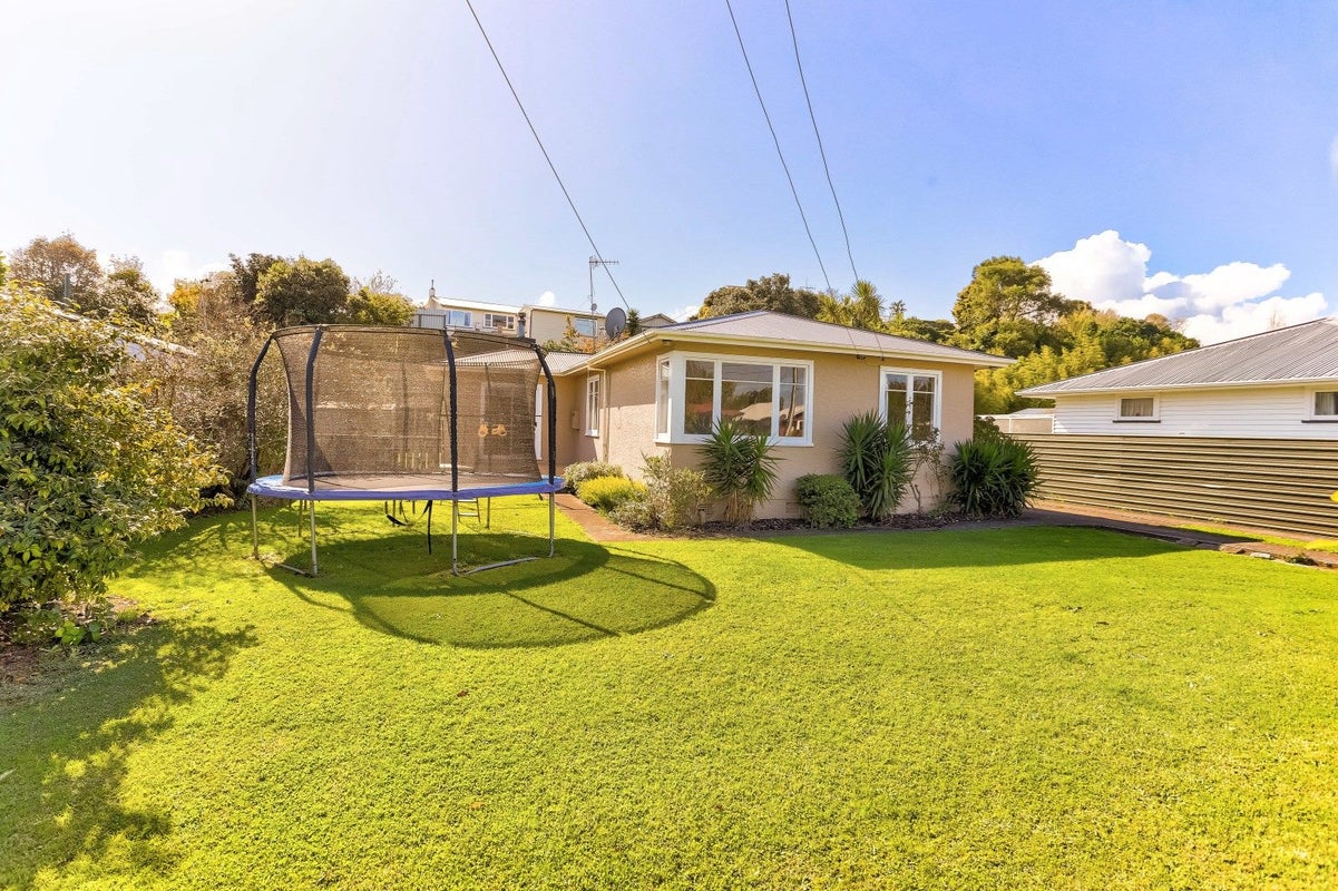 27 Broadhead Avenue, Tawhero, Whanganui - Carousel 2