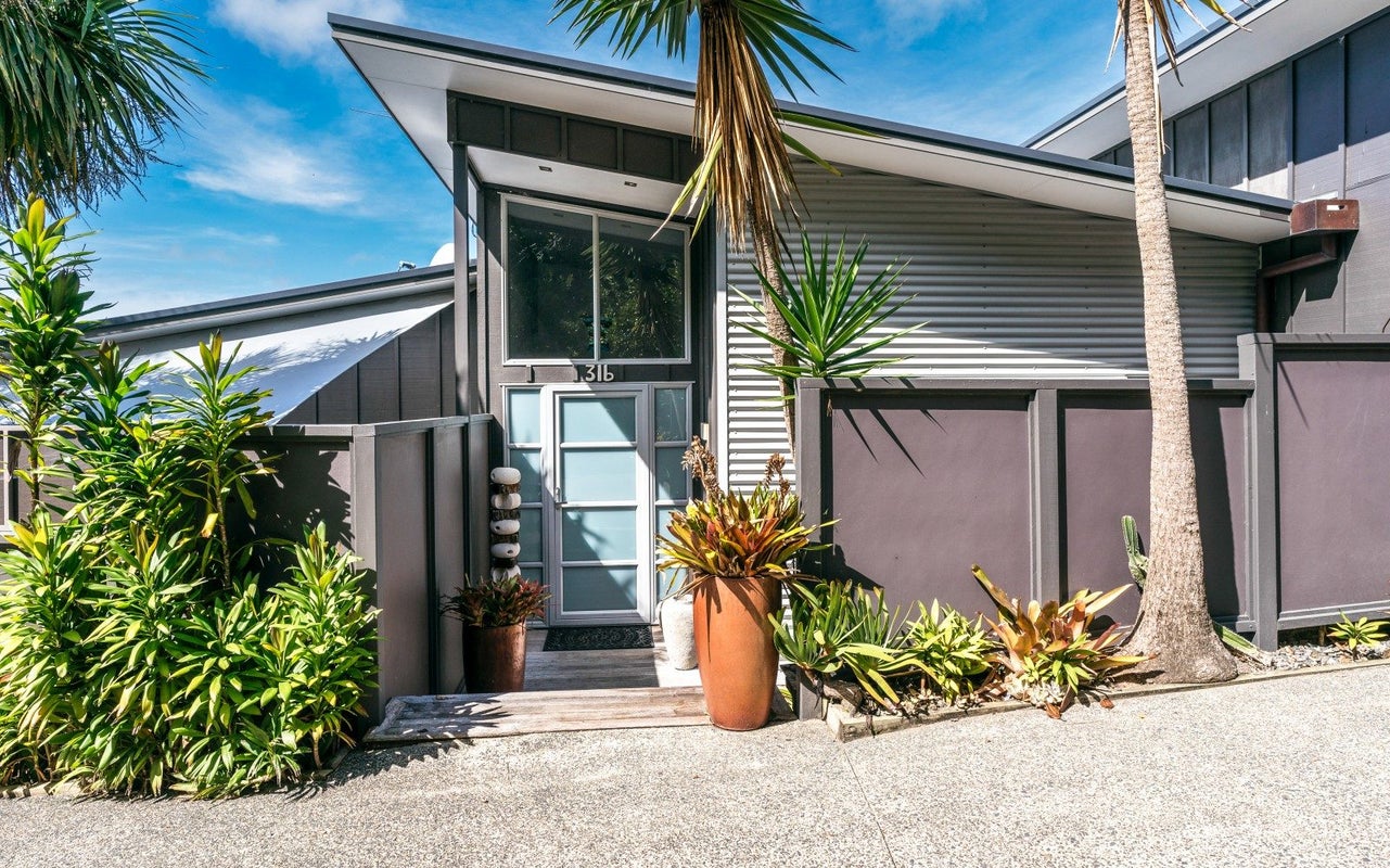 31B Burrell Road, Oneroa, Waiheke Island - Carousel 2