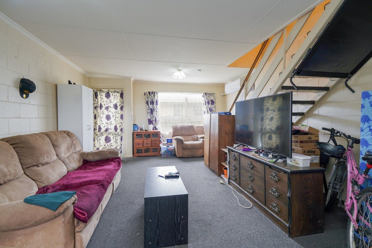 4/156 Earn Street, Appleby, Invercargill - Carousel 2