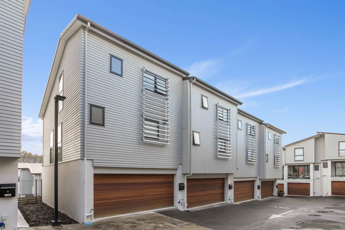 7 Akeake Lane, Albany Heights, Auckland - Carousel 1