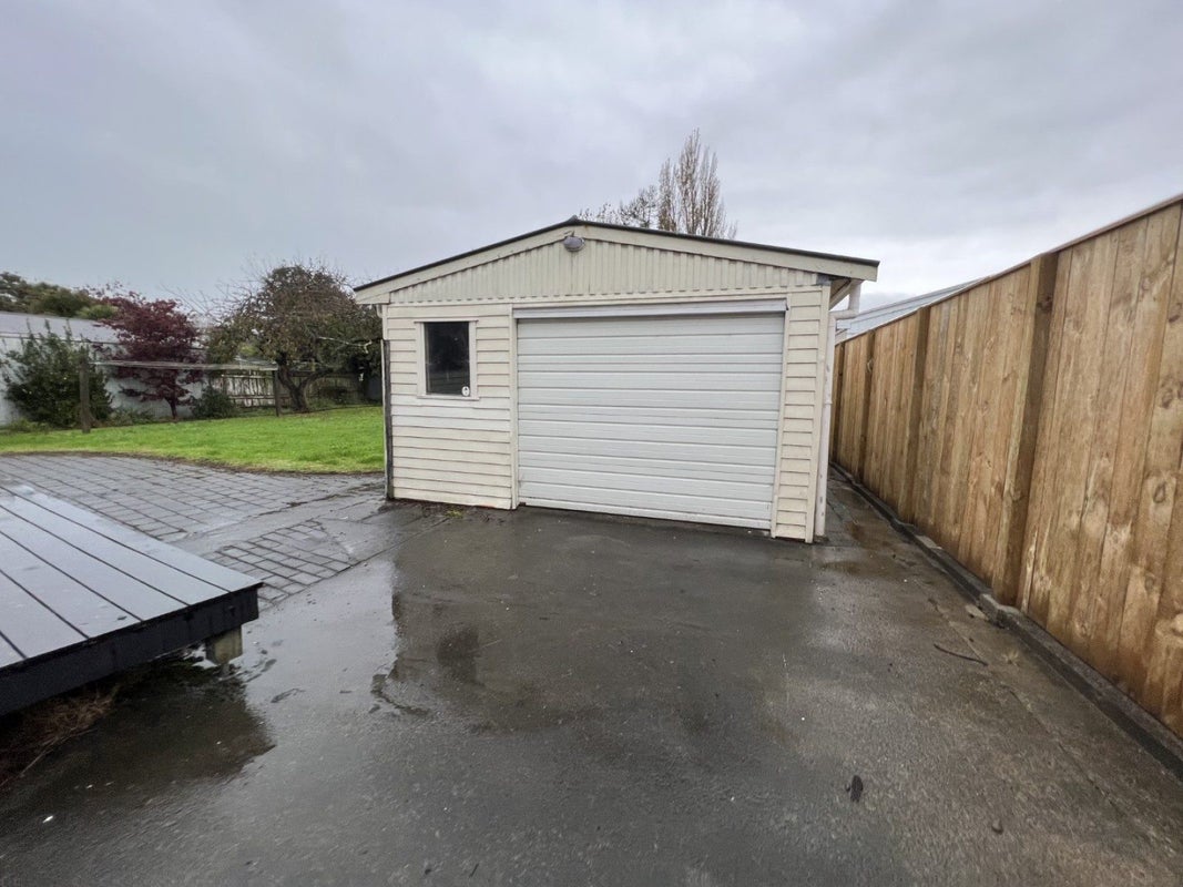 20 Buick Crescent, Awapuni, Palmerston North - Carousel 17