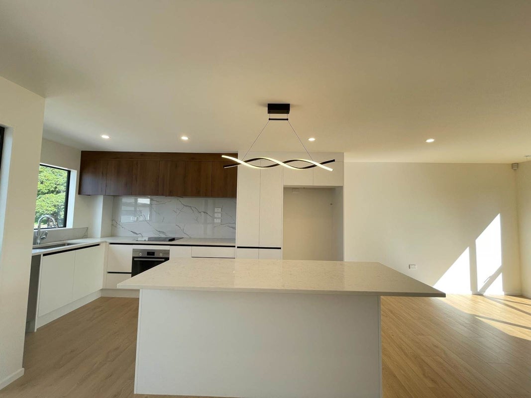 68D Merton Road, Saint Johns, Auckland - Carousel 1