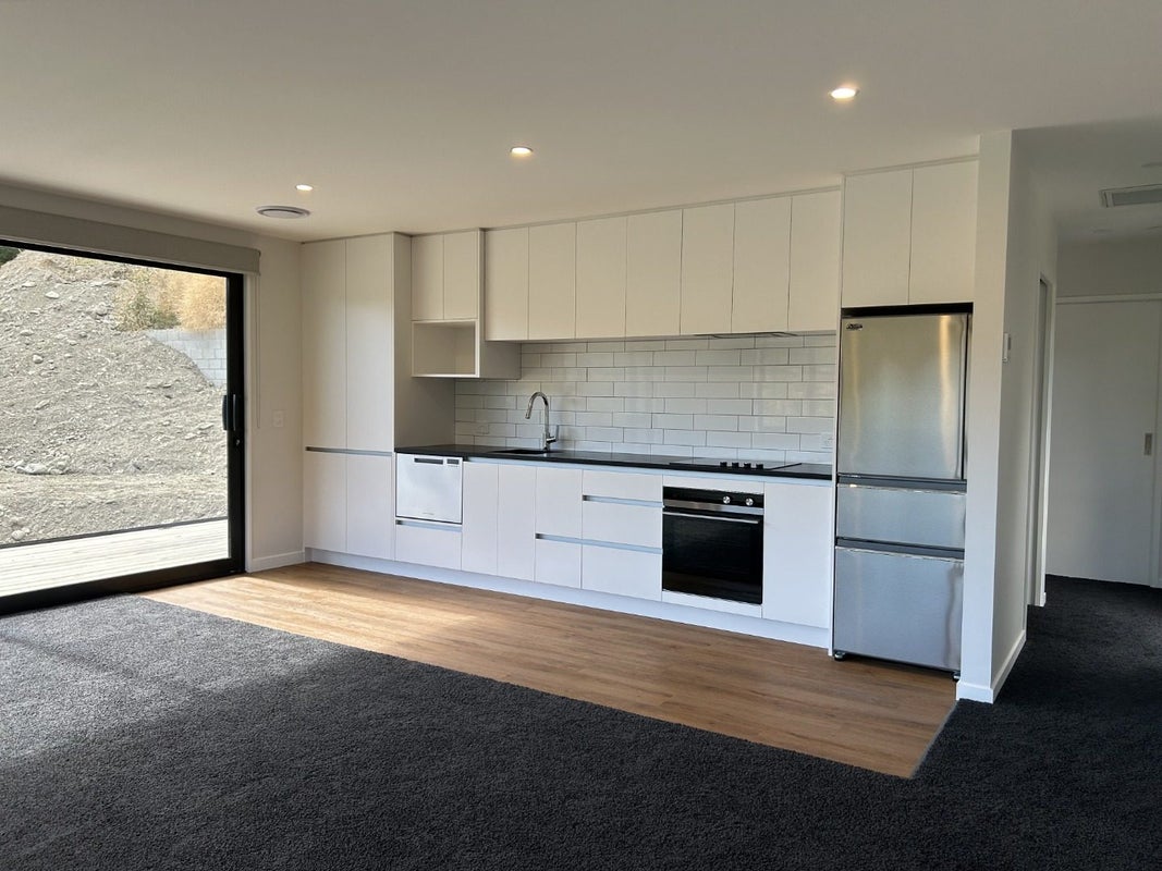 345 Tucker Beach Road, Queenstown Hill, Queenstown - Carousel 2