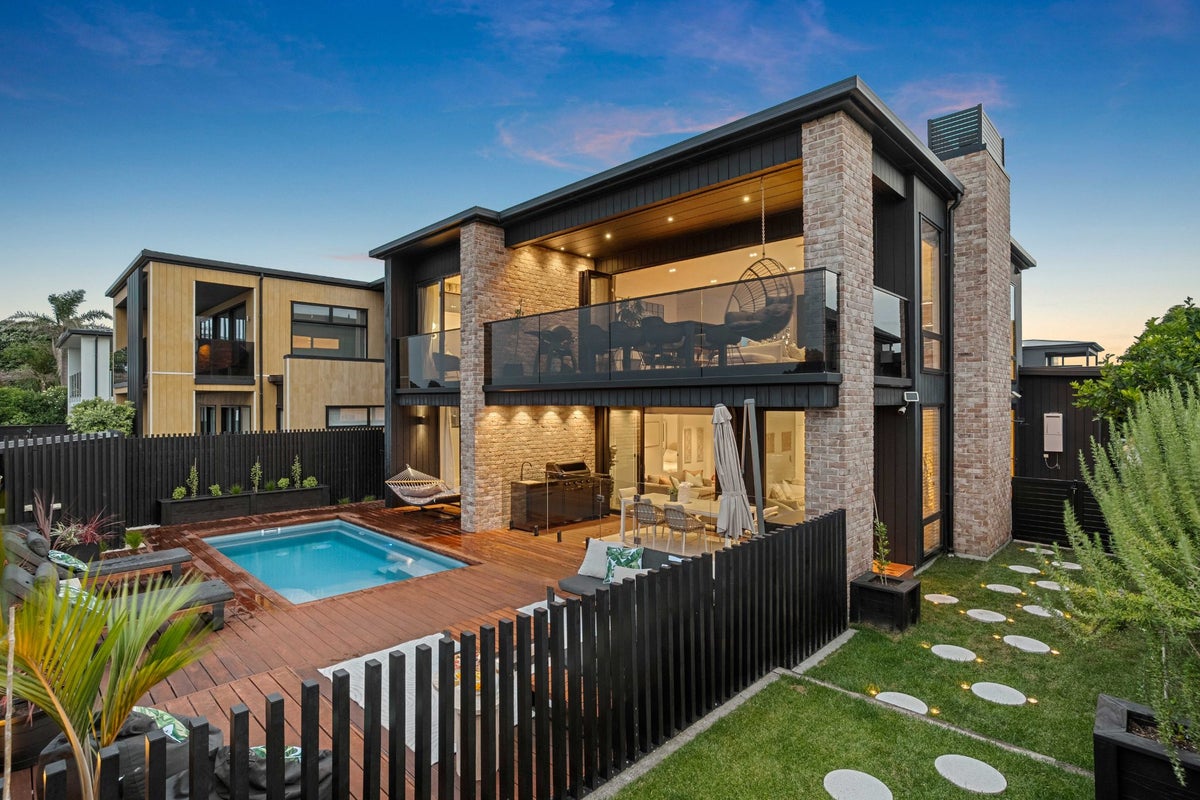 5 Haneanea Way, Papamoa Beach, Papamoa - Carousel 1