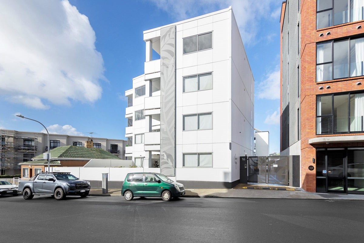 5F/16 Chapman Street, Grey Lynn, Auckland - Carousel 2