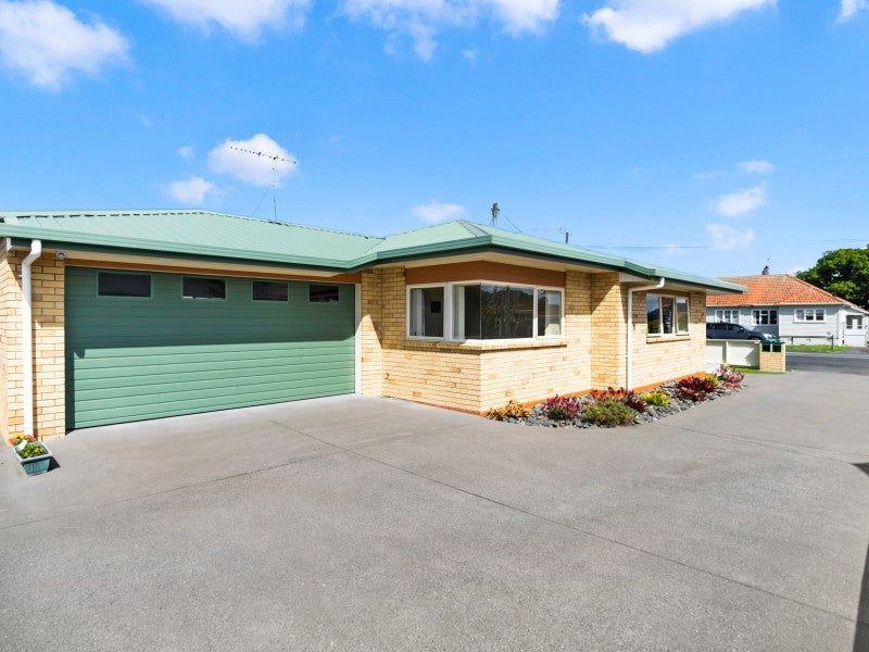 12 King ST, Kensington, Whangarei  - Carousel 1