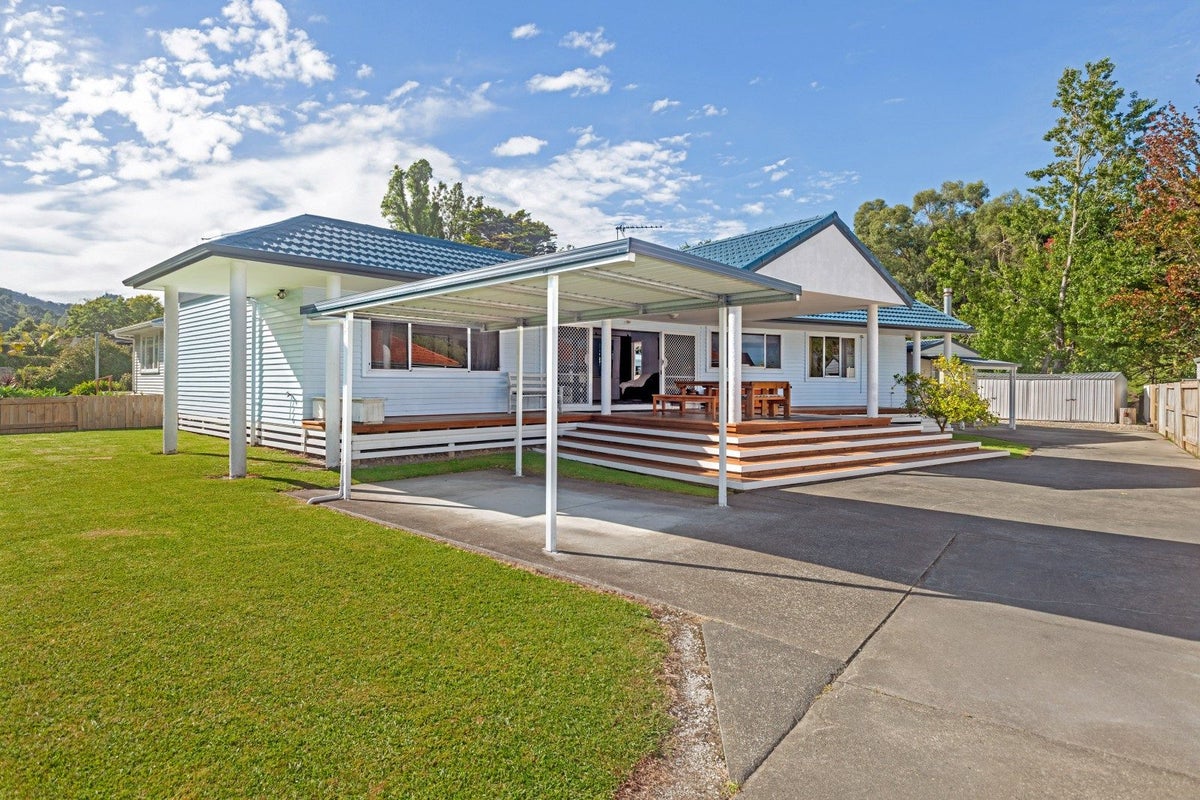 125 Valley Road, Mangapapa, Gisborne - Carousel 1