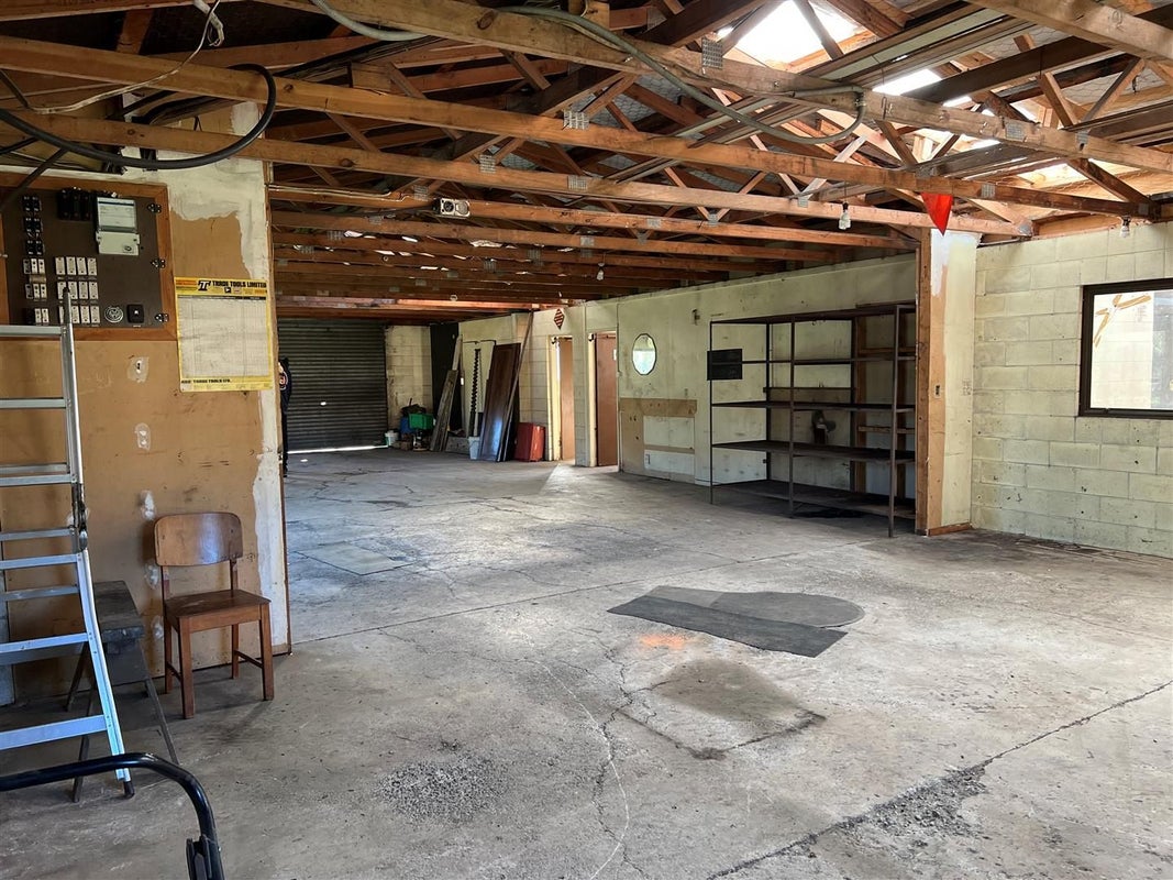 938 State Highway 5, Hamurana - Carousel 46