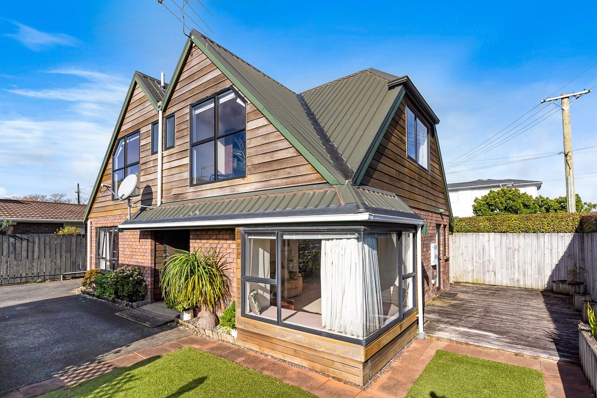 1/86 St Johns Road, Meadowbank, Auckland - Carousel 1