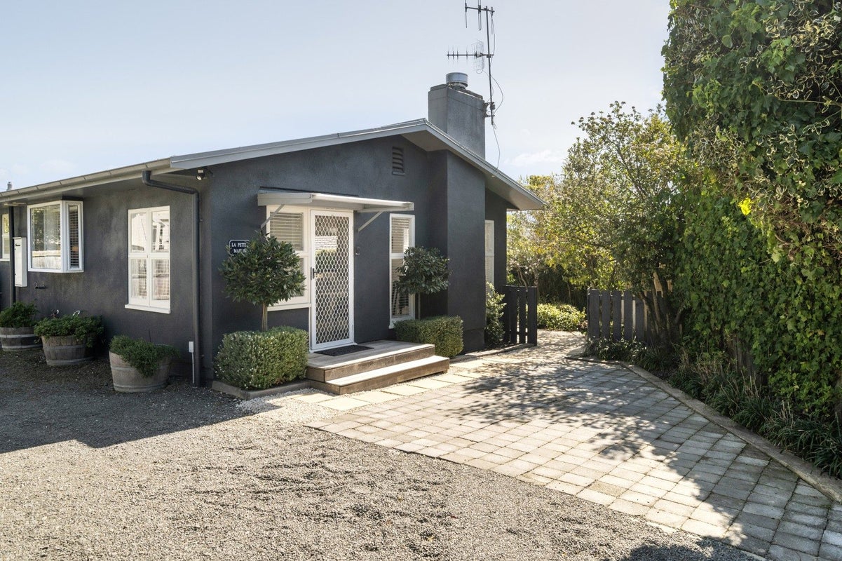 1/31A Campbell ST, Havelock North, Hastings - Carousel 17