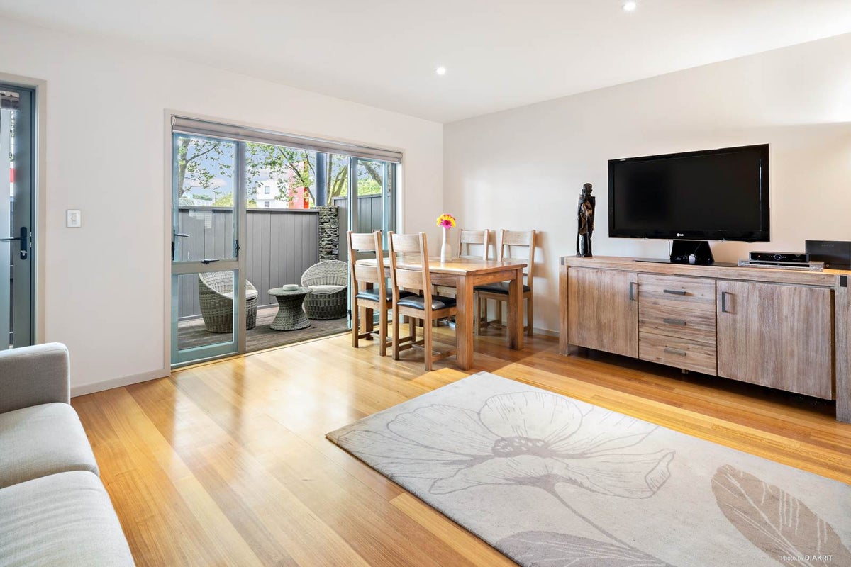 115A Franklin Road, Freemans Bay, Auckland - Carousel 1