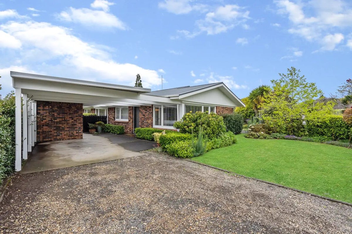 5 Mccall Place, Opaheke, Papakura - Carousel 20