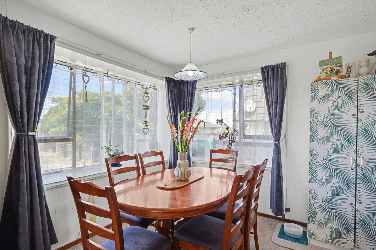 1/119A Prestons Road, Redwood, Christchurch - Carousel 2