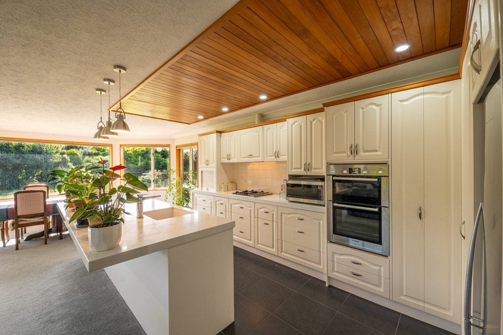 1 Spence Avenue, Otatara - Carousel 2