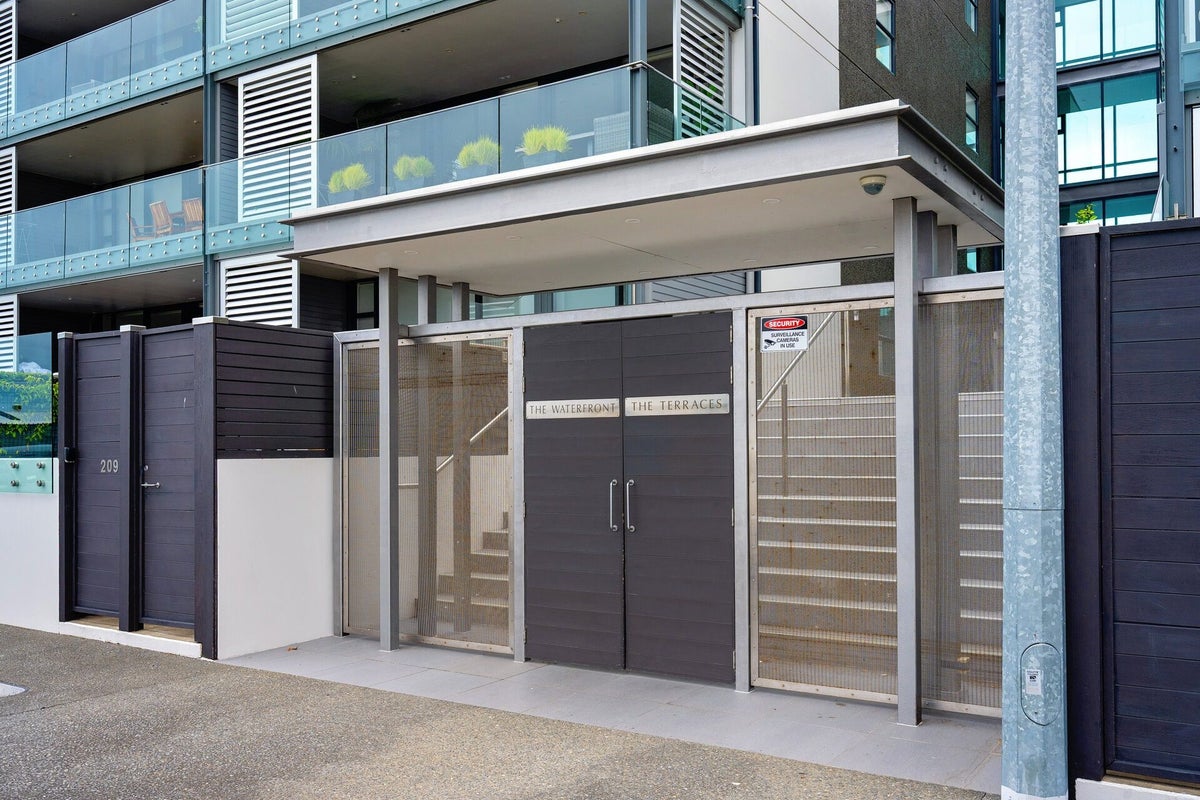32/9 Humber Street, Pandora, Napier - Carousel 10
