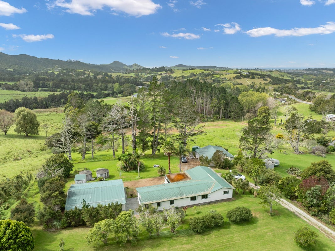 200 King Road, Mangawhai, Kaiwaka - Carousel 2