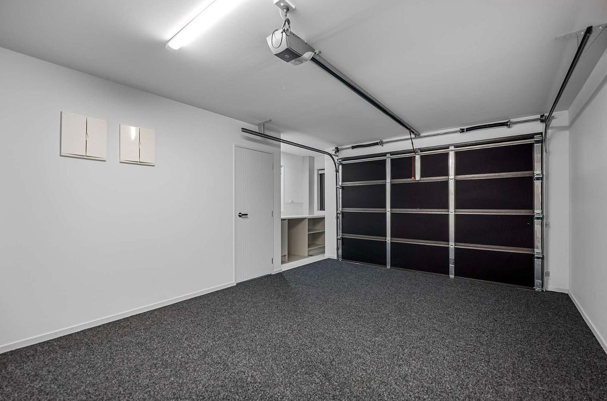 2E Fowler Street, Northcote, Auckland - Carousel 13