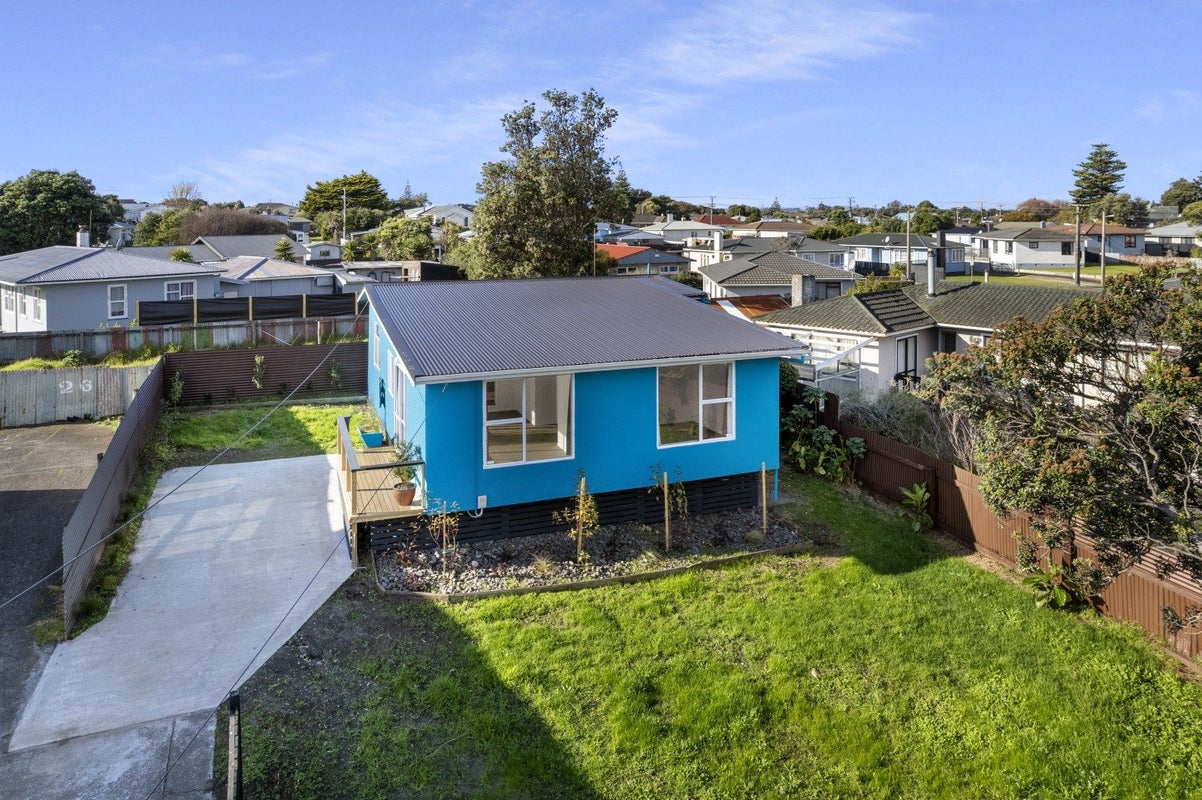 24 Aotea Street, Castlecliff, Whanganui - Carousel 2