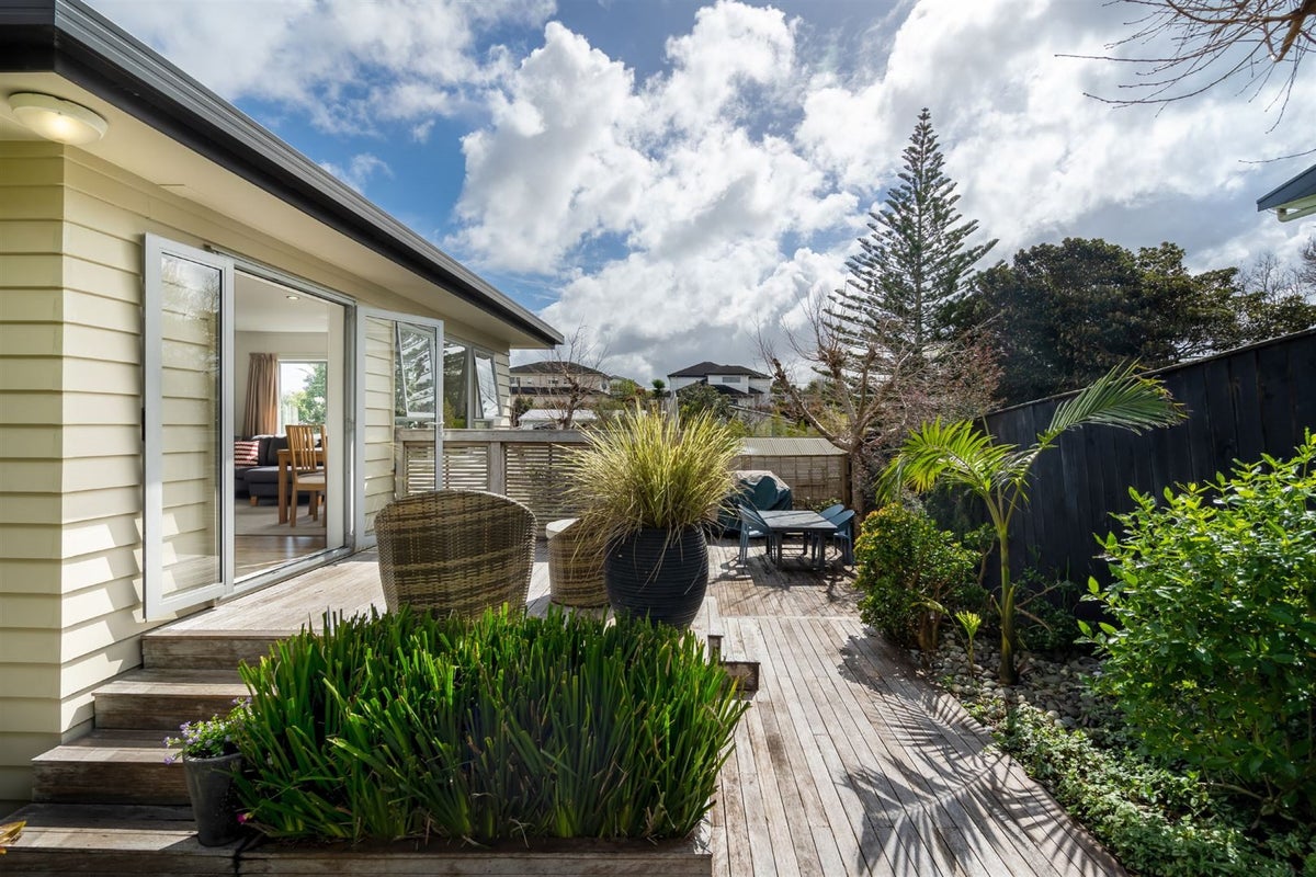 3/21 Stanley Avenue, Milford, Auckland - Carousel 2