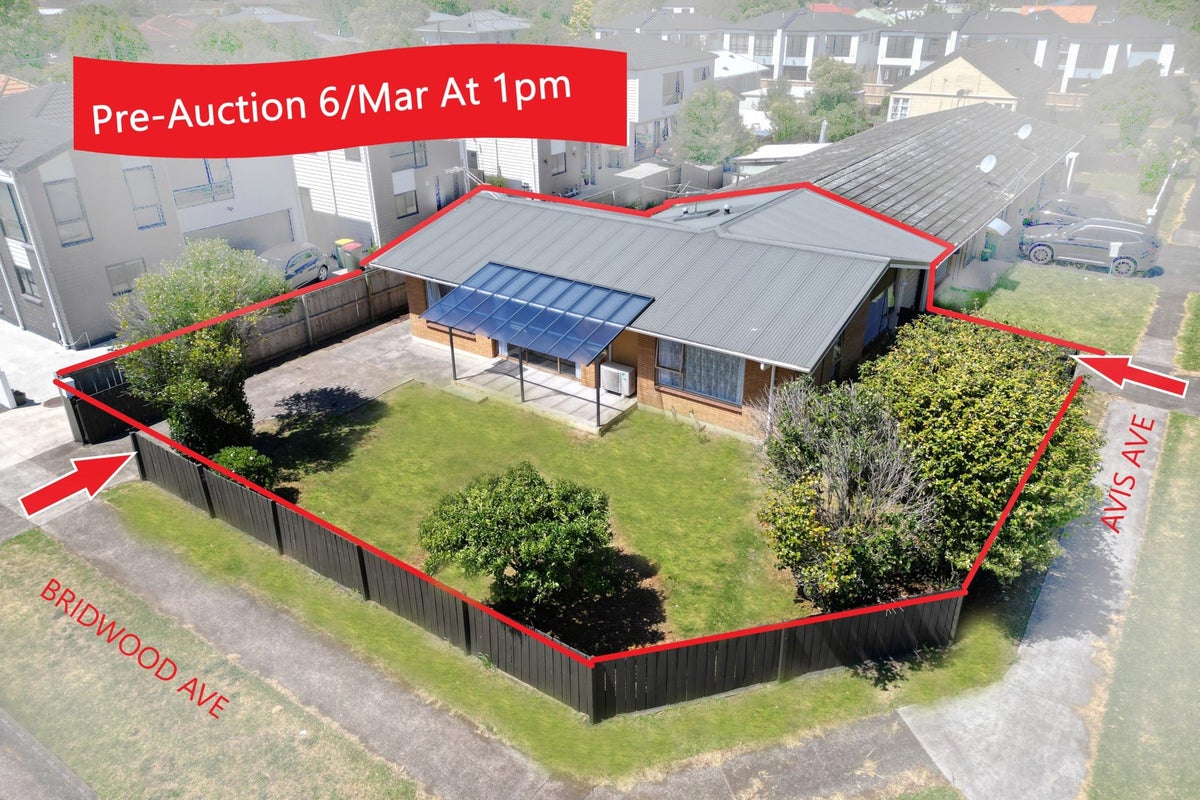 27 Birdwood Avenue, Papatoetoe, Auckland - Carousel 1