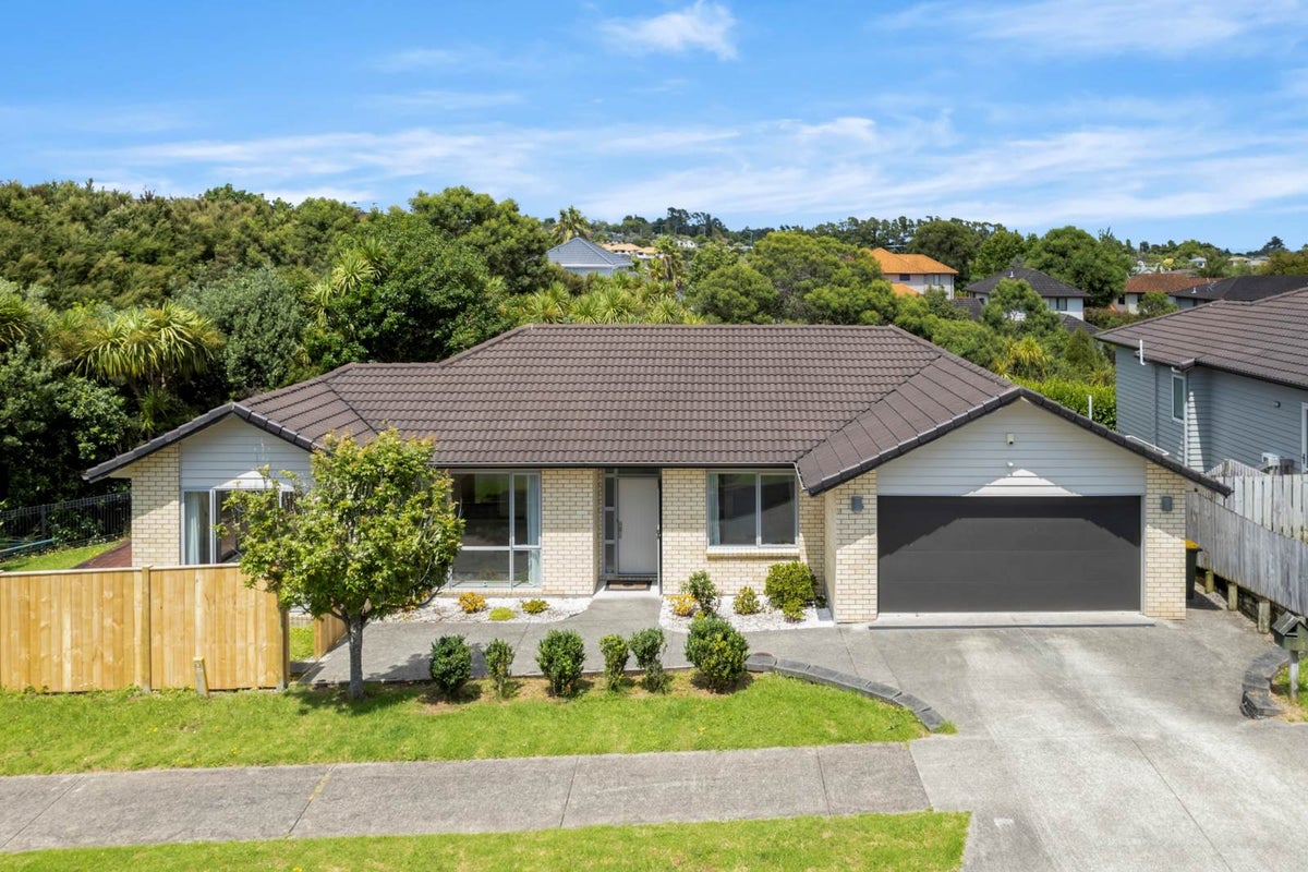 5 Northbrook Close, Greenhithe, Auckland - Carousel 1