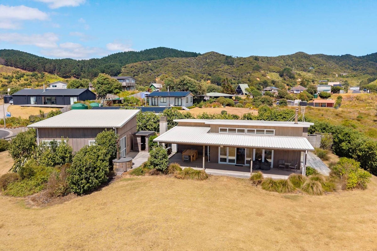 50 Westside Road, Port Waikato - Carousel 2