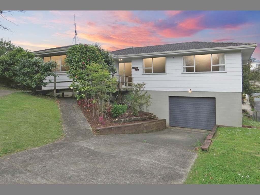 23 Kerria Place, Sunnynook, Auckland - Carousel 1