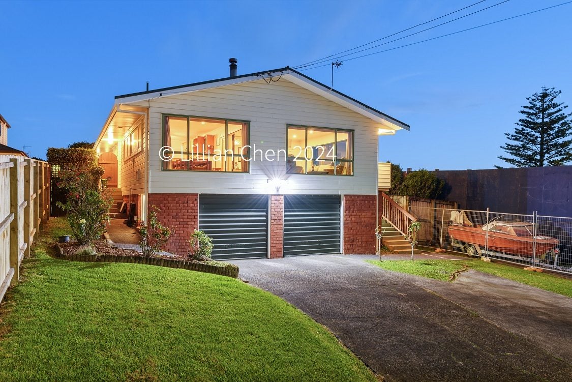 18 Gregory Place, Mount Roskill, Auckland - Carousel 2