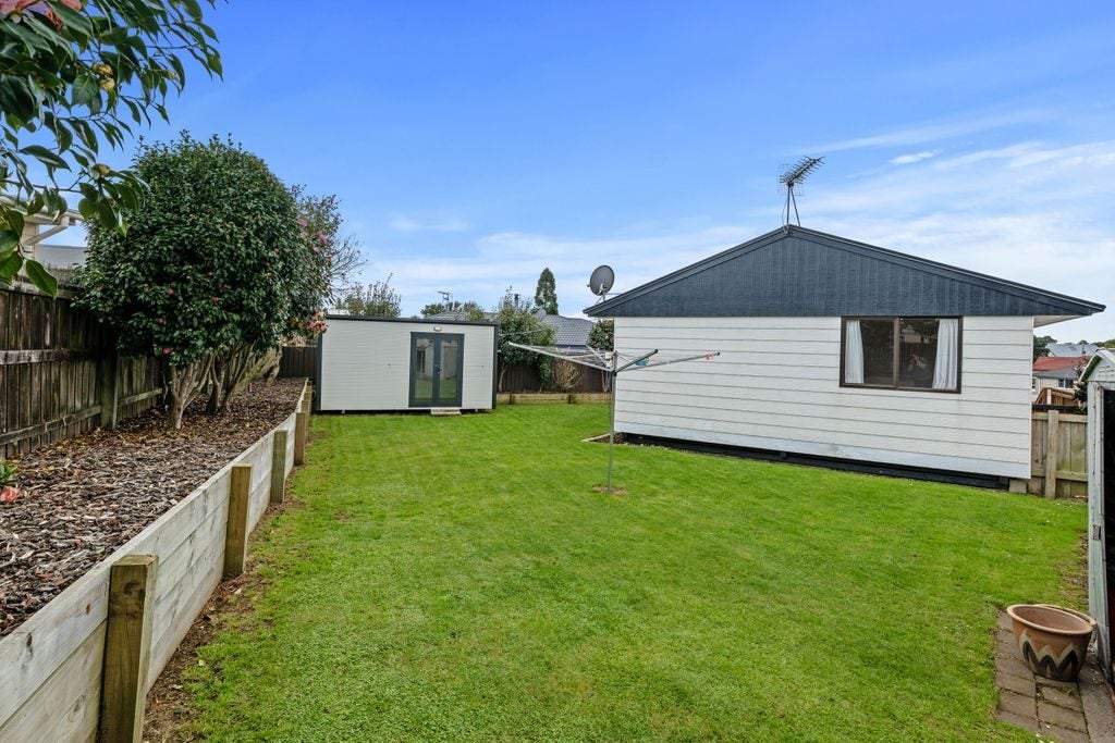 32B Silvan Place, Bell Block, New Plymouth - Carousel 2