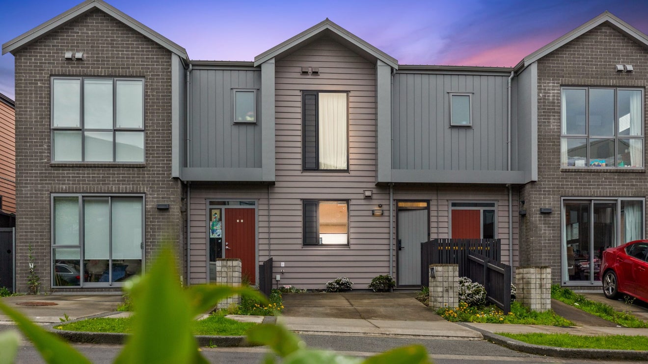 40 Ringa Matau Road, Hobsonville, Auckland - Carousel 1
