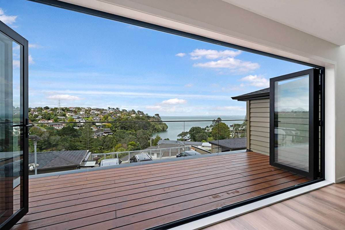 57C Gilletta Road, Mount Roskill, Auckland - Carousel 1