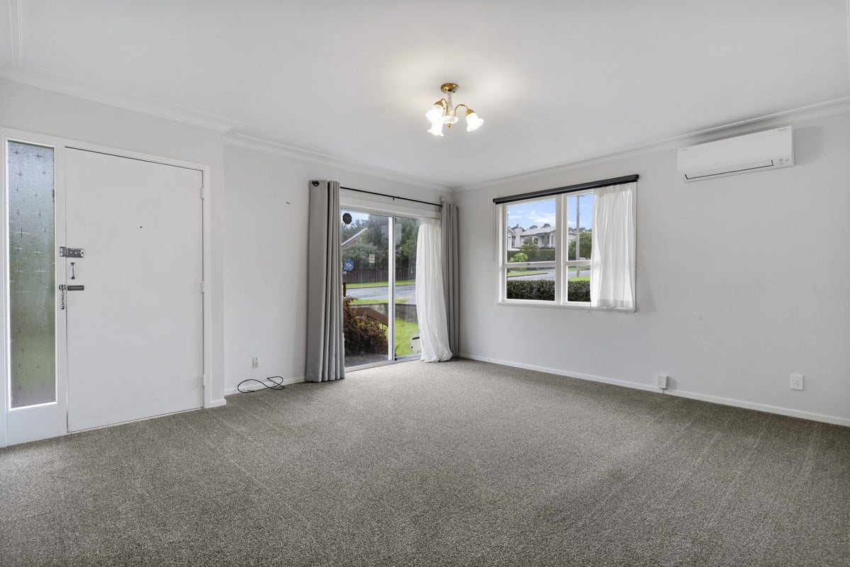 1/8 Rongo Road, Royal Oak, Auckland - Carousel 2